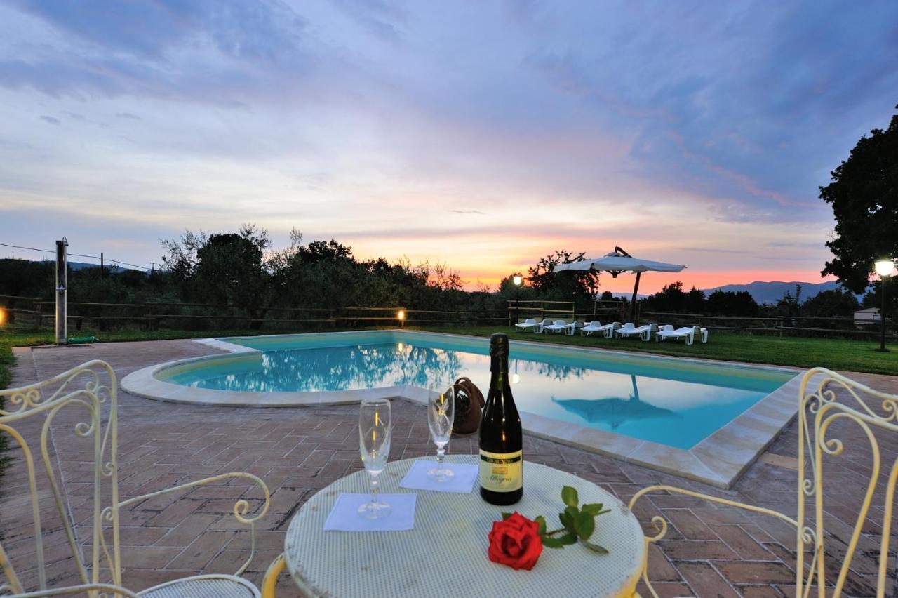 Girasole - Agriturismo Fogliani Giano dellʼUmbria Eksteriør bilde