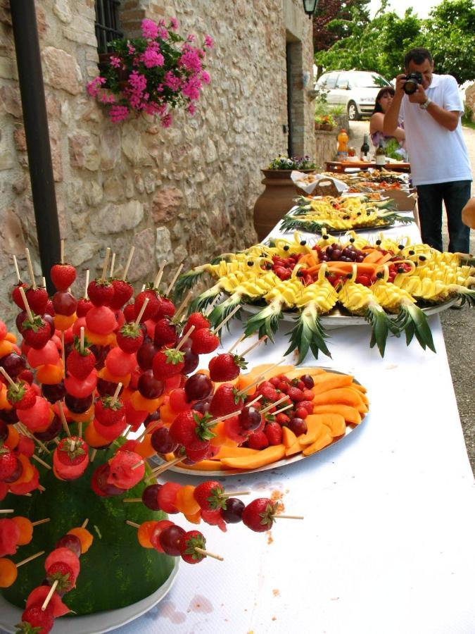 Girasole - Agriturismo Fogliani Giano dellʼUmbria Eksteriør bilde